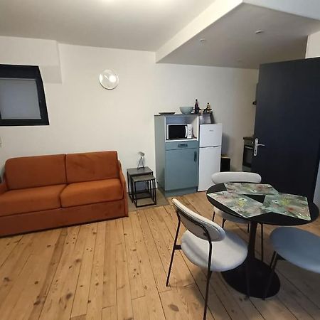 Charmante Maison De Ville Les 2B46 Каор Экстерьер фото